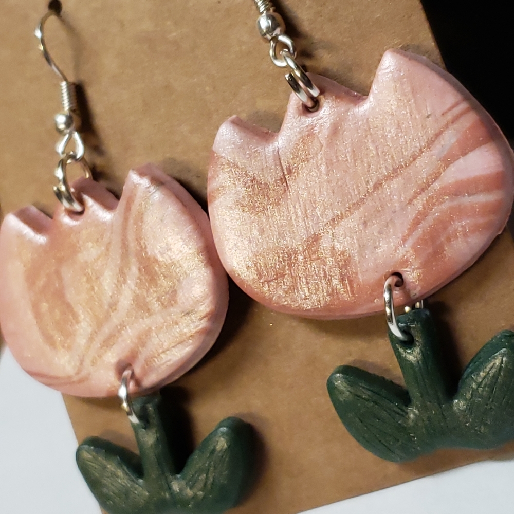 Sold HANDMADE BRAND NEW earrings double dangle flower